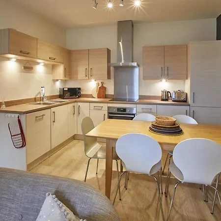 Apartment 4 Bluebridge Court York