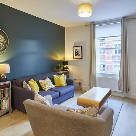 Apartamento 4 Bluebridge Court *